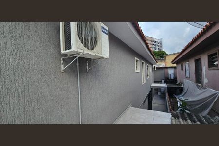 Casa à venda com 3 quartos, 134m² em Ferreira, São Paulo