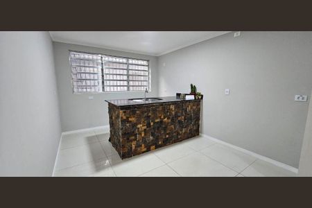 Casa à venda com 3 quartos, 134m² em Ferreira, São Paulo