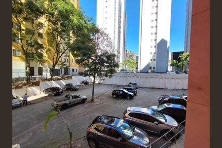 Vista da Rua de apartamento para alugar com 2 quartos, 48m² em Jardim Vergueiro, São Paulo