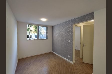 Sala de apartamento para alugar com 2 quartos, 48m² em Jardim Vergueiro, São Paulo