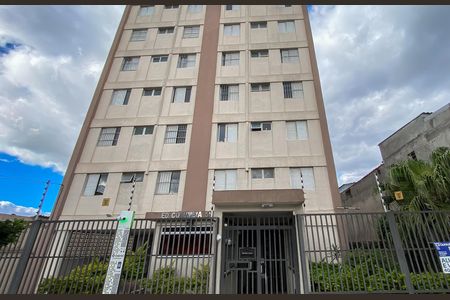 Apartamento para alugar com 65m², 2 quartos e 1 vagaFachada 