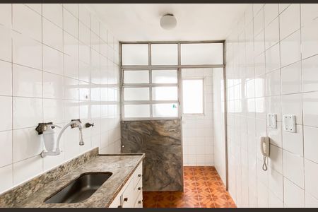 Apartamento para alugar com 65m², 2 quartos e 1 vagaCozinha 