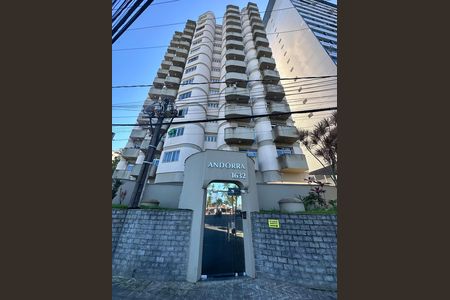 Fachada do Prédio de apartamento para alugar com 4 quartos, 165m² em Itararé, São Vicente
