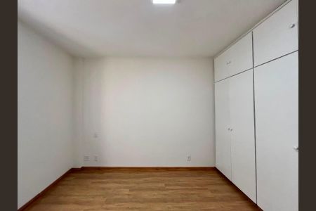 Apartamento para alugar com 57m², 1 quarto e 1 vaga Apartamento para alugar com 57m², 1 quarto e 1 vagaQuarto