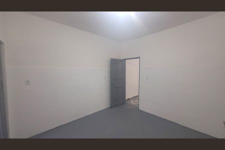 Sala/Cozinha de casa à venda com 4 quartos, 200m² em Vila California, São Paulo