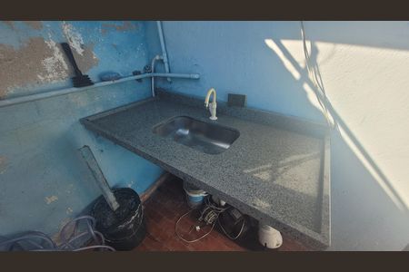 Área de Serviço de casa à venda com 4 quartos, 200m² em Vila California, São Paulo