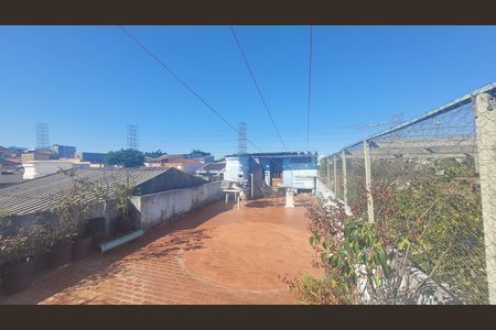 Terraço de casa à venda com 4 quartos, 200m² em Vila California, São Paulo
