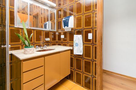 Casa à venda com 4 quartos, 193m² em Cursino, São Paulo