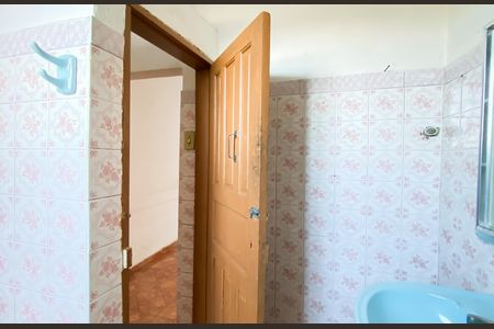 Casa para alugar com 65m², 1 quarto e sem vaga Casa para alugar com 65m², 1 quarto e sem vagaBanheiro