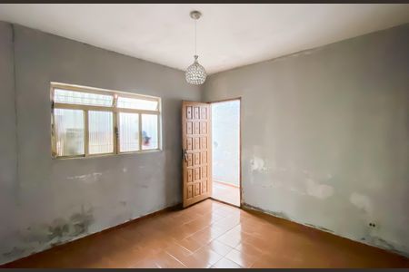 Casa para alugar com 65m², 1 quarto e sem vaga Casa para alugar com 65m², 1 quarto e sem vagaSala