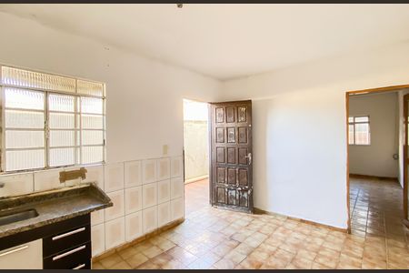 Casa para alugar com 85m², 2 quartos e 1 vaga Casa para alugar com 85m², 2 quartos e 1 vagaCozinha