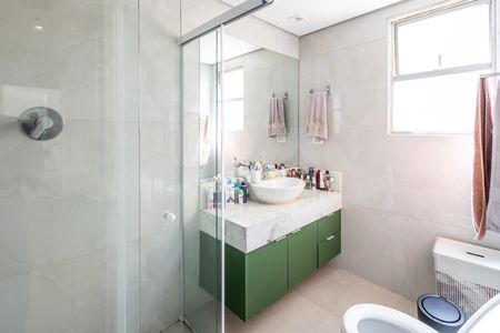 Apartamento à venda com 92m², 3 quartos e 1 vaga Apartamento à venda com 92m², 3 quartos e 1 vagaBanheiro da Suíte