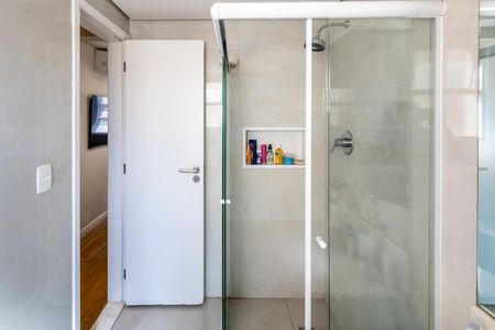 Apartamento à venda com 92m², 3 quartos e 1 vaga Apartamento à venda com 92m², 3 quartos e 1 vagaBanheiro da Suíte