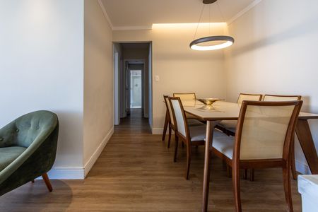 Apartamento à venda com 92m², 3 quartos e 1 vaga Apartamento à venda com 92m², 3 quartos e 1 vagaSala