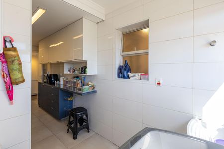Apartamento à venda com 92m², 3 quartos e 1 vaga Apartamento à venda com 92m², 3 quartos e 1 vagaÁrea de Serviço