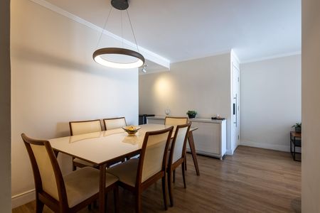 Apartamento à venda com 92m², 3 quartos e 1 vaga Apartamento à venda com 92m², 3 quartos e 1 vagaSala