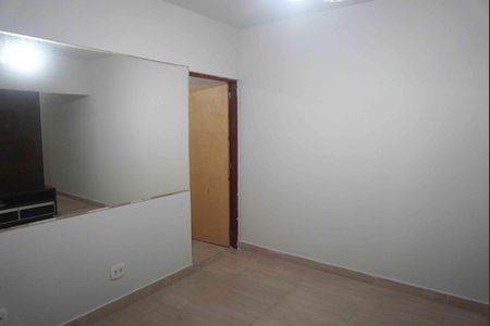 Sala de casa para alugar com 1 quarto, 125m² em Vila Sao Silvestre, Barueri