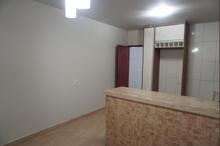 Cozinha de casa para alugar com 1 quarto, 125m² em Vila Sao Silvestre, Barueri