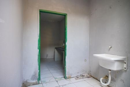 Área de Serviço de casa para alugar com 2 quartos, 48m² em Coronel Aparicio Borges, Porto Alegre