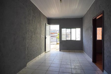 Sala de casa para alugar com 2 quartos, 48m² em Coronel Aparicio Borges, Porto Alegre