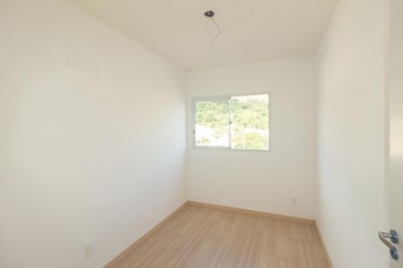 Quarto 2 de apartamento para alugar com 2 quartos, 40m² em Campo Grande, Rio de Janeiro