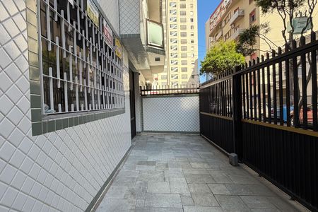 Área comum de casa para alugar com 5 quartos, 226m² em Gonzaga, Santos