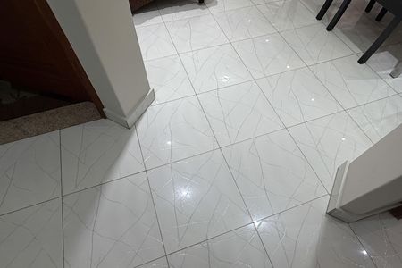 Sala de casa para alugar com 5 quartos, 226m² em Gonzaga, Santos