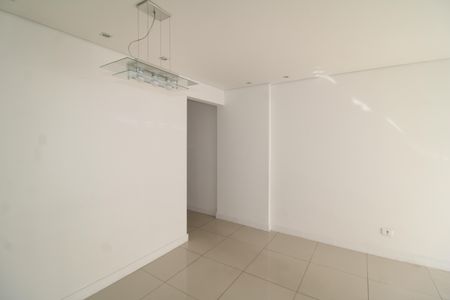 Sala de apartamento para alugar com 2 quartos, 60m² em Vila Celeste, São Paulo