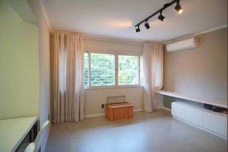 Sala de apartamento para alugar com 2 quartos, 73m² em Auxiliadora, Porto Alegre