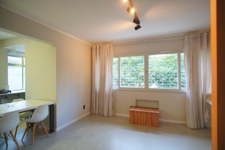 Apartamento para alugar com 2 quartos, 73m² em Auxiliadora, Porto Alegre