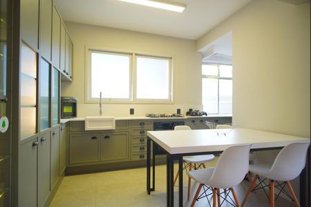 Apartamento para alugar com 73m², 2 quartos e 1 vagaCozinha