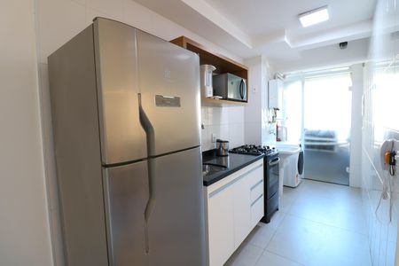Cozinha de apartamento para alugar com 2 quartos, 62m² em Chácara Santo Antônio, São Paulo