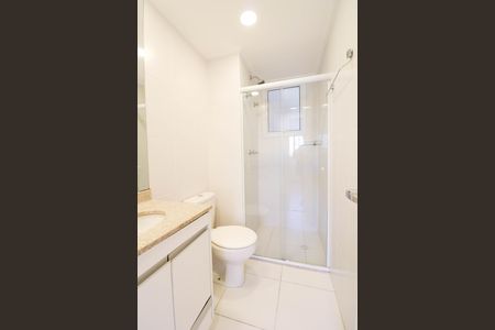 Banheiro de apartamento para alugar com 3 quartos, 73m² em Chácara Santo Antônio, São Paulo