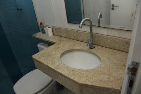 Apartamento para alugar com 152m², 3 quartos e sem vaga Apartamento para alugar com 152m², 3 quartos e sem vagaBanheiro da Suíte