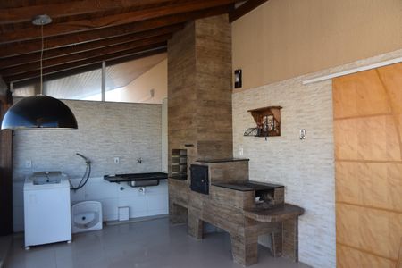 churrasqueira e área de lazer piso superior da cobertura de apartamento para alugar com 3 quartos, 152m² em Vila Rami, Jundiaí