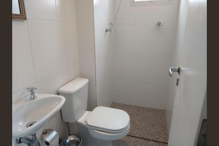 Banheiro de apartamento à venda com 4 quartos, 234m² em Aclimação, São Paulo