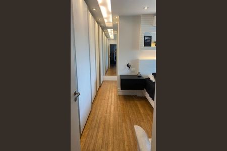 Quarto de apartamento à venda com 4 quartos, 234m² em Aclimação, São Paulo