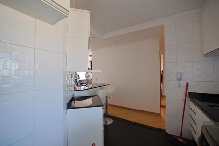 Apartamento à venda com 55m², 2 quartos e 1 vagaCozinha