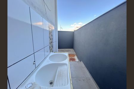 Casa à venda com 150m², 3 quartos e 2 vagas