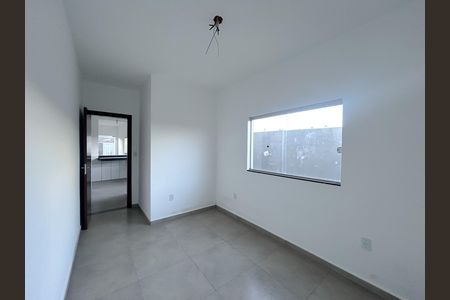 Casa à venda com 150m², 3 quartos e 2 vagas