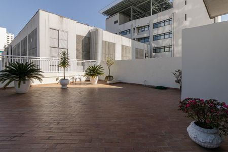 Apartamento à venda com 116m², 2 quartos e 1 vaga Apartamento à venda com 116m², 2 quartos e 1 vagaÁrea Comum