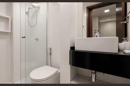 Apartamento à venda com 116m², 2 quartos e 1 vaga Apartamento à venda com 116m², 2 quartos e 1 vagaBanheiro 2