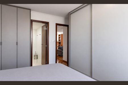 Apartamento à venda com 116m², 2 quartos e 1 vaga Apartamento à venda com 116m², 2 quartos e 1 vagaSuíte
