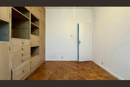 Casa para alugar com 212m², 3 quartos e 1 vaga Casa para alugar com 212m², 3 quartos e 1 vagaQuarto