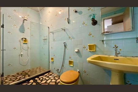 Casa para alugar com 212m², 3 quartos e 1 vaga Casa para alugar com 212m², 3 quartos e 1 vagaBanheiro