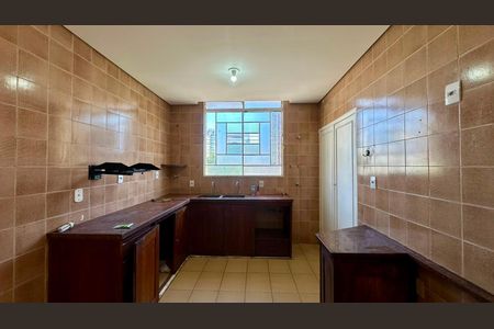 Casa para alugar com 212m², 3 quartos e 1 vaga Casa para alugar com 212m², 3 quartos e 1 vagaCozinha