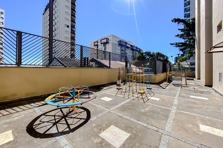 Apartamento para alugar com 52m², 3 quartos e 1 vaga Apartamento para alugar com 52m², 3 quartos e 1 vagaÁrea comum - Playground