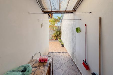 Área de Serviço de casa para alugar com 2 quartos, 135m² em Cambuci, São Paulo