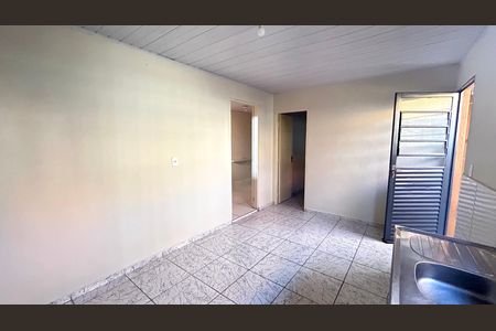 Cozinha de casa para alugar com 1 quarto, 45m² em Jardim Ipanema, Guarulhos
