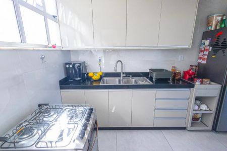 cozinha de apartamento à venda com 3 quartos, 120m² em São José, Belo Horizonte